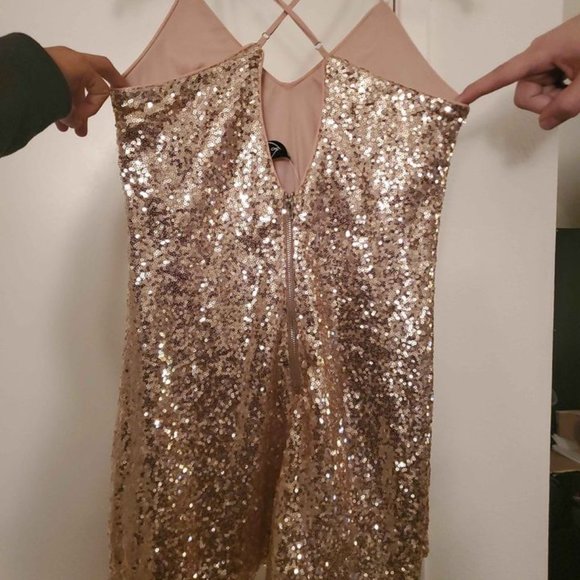 Sequin Windsor Romper - Picture 4 of 4